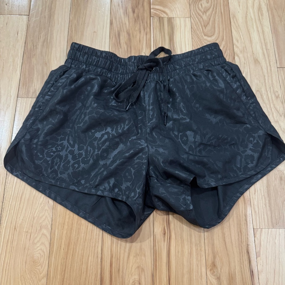 Zyia XS Black Leopard Print Women's Bomber Shorts